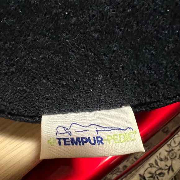 Tempur neck roll pillow - Picture 2 of 2